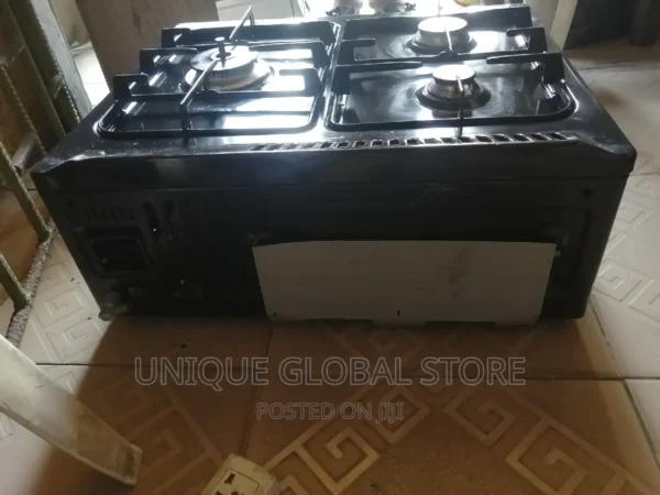 Rinnai Fairly Used Gas Cooker 3 Burner With Oven Glass Top in Ikeja - Kitchen Appliances, - Image 2