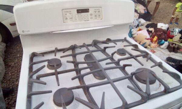 USA-used Gas Cooker + Oven For Sale - Image 4