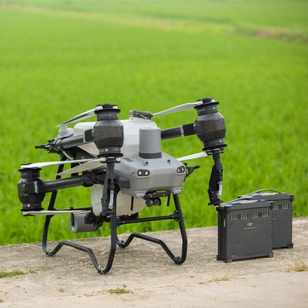 DJI Agras T50: The Best Agricultural Spraying Drone For sale - Image 3