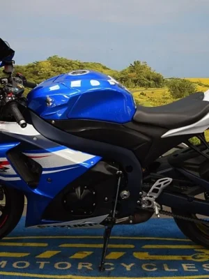 brand new sport bike 2013 Suzuki GSXR 1000