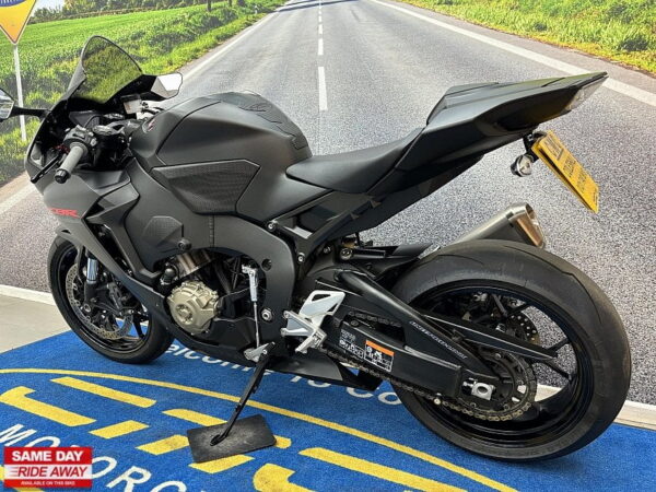 2020 Honda CBR 1000 RA-K Fireblade - Image 14