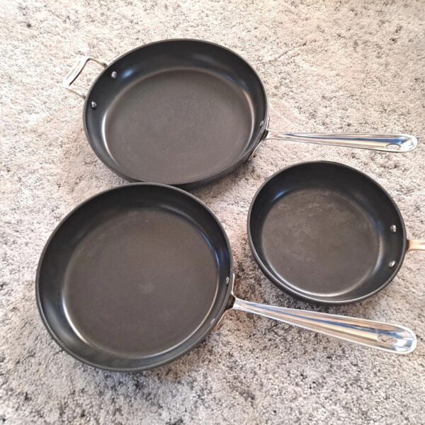 Nonstick Set of 3  Black fry pan - Image 5